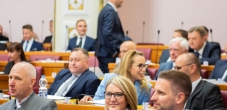 ANA_1767-16-05-24-17-18-32.jpg