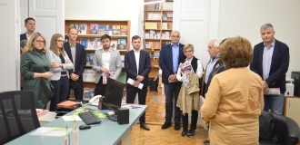 ANA_9158-14-11-23-19-18-48.JPG