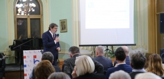 IMG-191ff44a87980ea6da65cce954c77426-V-19-03-22-00-34-05.jpg