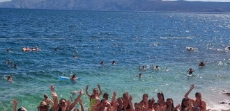 IMG-8b72502e798414acbafd28bdc773550d-V-01-08-23-12-49-30.jpg