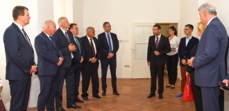 Predsednik-Mirovic-primio-predsednika-Hrvatske-zajednice-zupanija-(13)-04-10-19-08-19-40.JPG