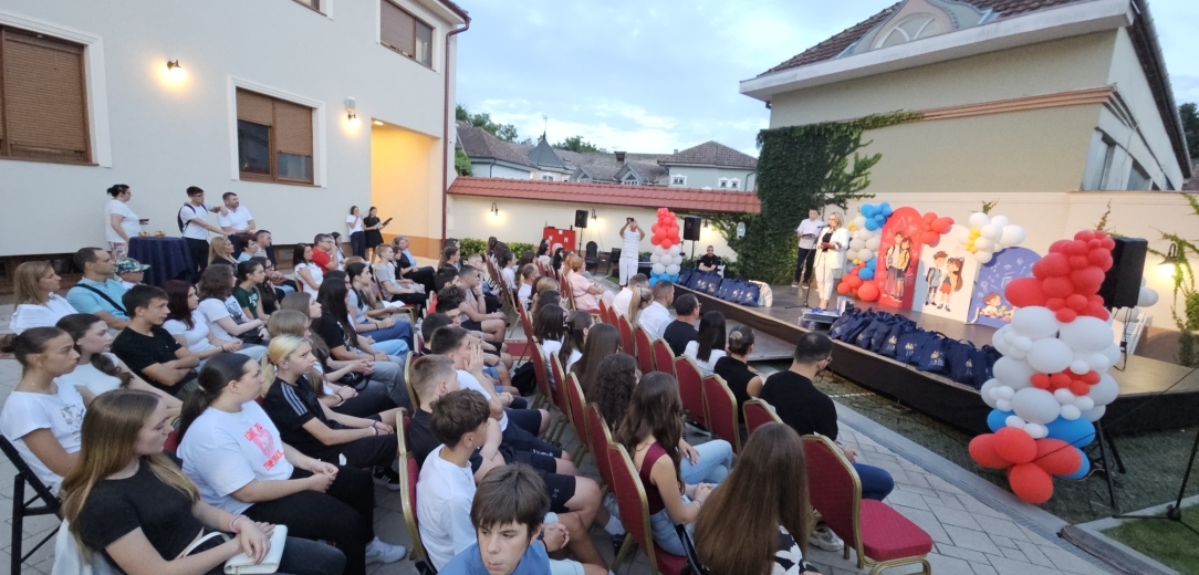 Sve više mladih bira školovanje na hrvatskom jeziku