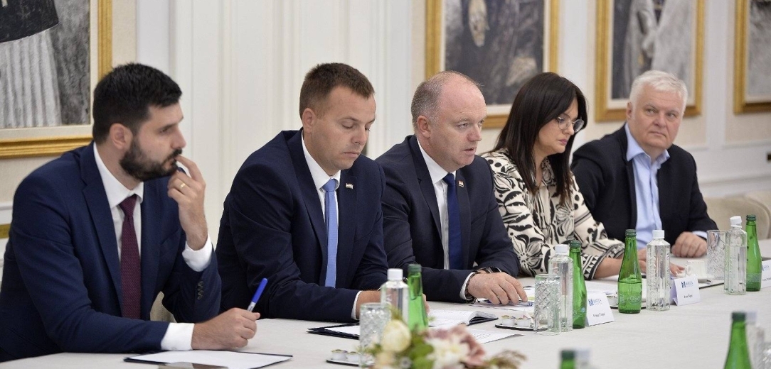 Ministar Šipić: Hrvatska zajednica u Srbiji može računati na podršku