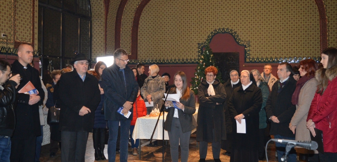 Otvorena 23. izložba božićnjaka u Gradskoj kući 