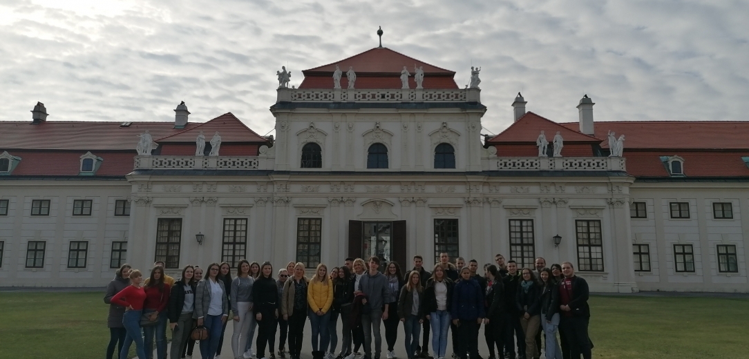 Pozitivni dojmovi učenika sa srednjoškolske ekskurzije Koljnof - Beč - Budimpešta