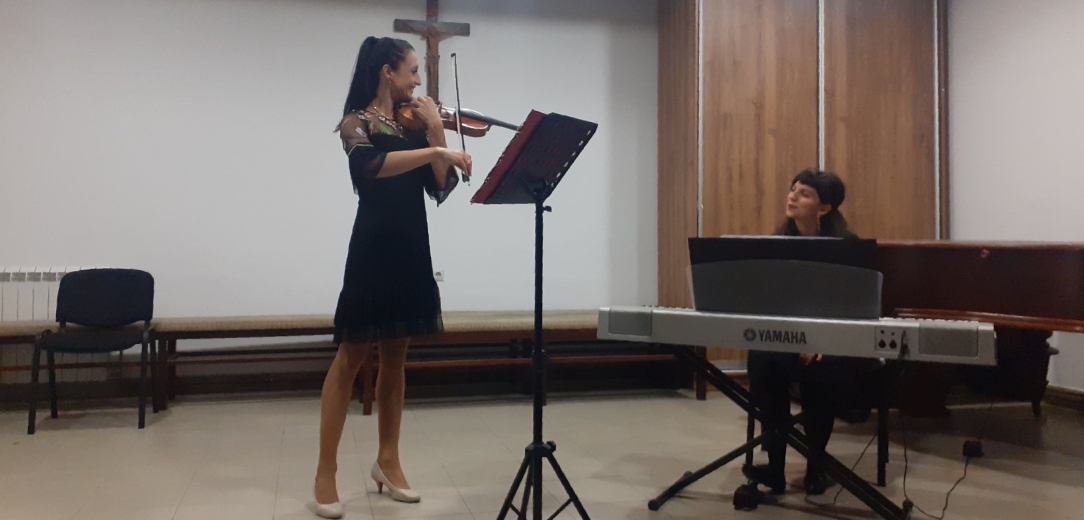 Održan koncert violinistice Ane Marije Vučić u Zemunu