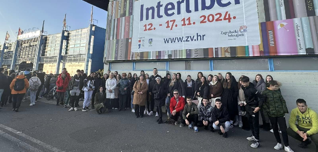 Učenici srednjih škola na „Interliberu“