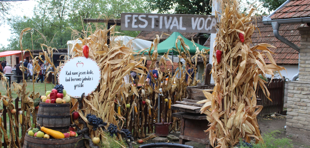 Održan XIV. Tavankutski festival voća i autohtonih rukotvorina u Tavankutu