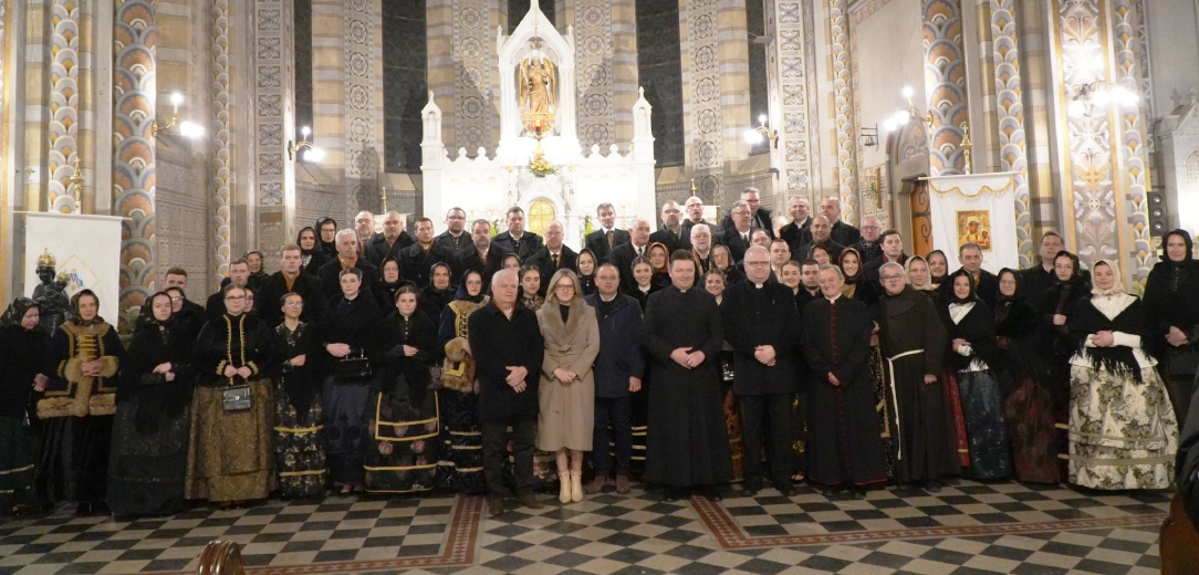 Na „Prelo sićanja“ blagoslovljen kip Majke Božje Bistričke
