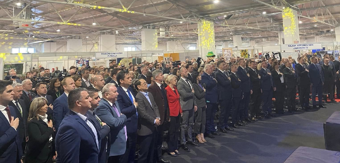 Izaslanstvo HNV-a posjetilo sajam Viroexpo 2024.
