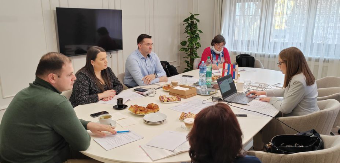  Održana 13. sjednica Izvršnog odbora HNV-a
