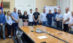 HNV priredio prijam za nogometnu reprezentaciju Hrvata iz Srbije