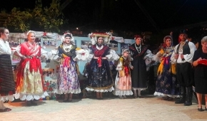 U Baču održano X. Žensko tradicijsko češljanje i izrada oglavlja