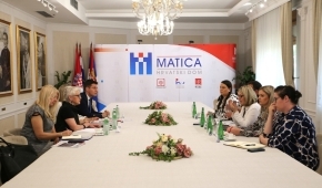 Obrazovanje na hrvatskom jeziku u Srbiji dobiva snažnu podršku iz Hrvatske