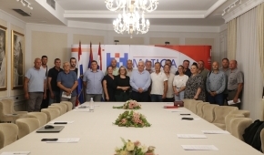 Nova potpora za poljoprivrednike – osnovana Udruga hrvatskih poljoprivrednika „Agro-CroV” 