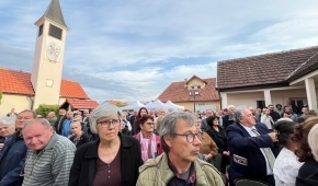 Posveta obnovljene župne crkve i oltara u Beški