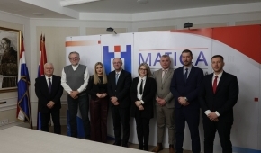 Stier u Subotici: Glas hrvatske manjine važan za europski put Srbije  