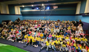 Predstava „Maca Papučarica“ u Subotici