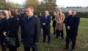 Komemoracija kod spomenika „Ptica slomljenih krila“