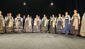 Humanitarna folklorna večer u Slovačkom narodnom kazalištu