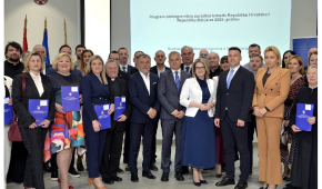 Uručeni ugovori za 32 projekta prekogranične suradnje Hrvatske i Srbije