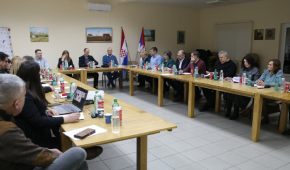 Na sjednici Vijeća HNV-a usvojena priznanja za 2024. godinu