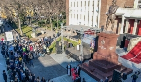 Otkriven spomenik kralju Petru I. Karađorđeviću