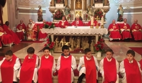 U Srijemskoj Mitrovici proslavljen blagdan sv. Dimitrija i srebrni jubilej biskupstva mons. Đure Gašparovića
