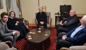 Biskup koadjutor srijemski mons. Fabijan Svalina primio predstavnike HNV-a