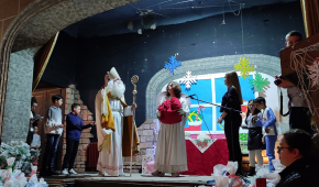 Sv. Nikola u Hrvatskom domu u Srijemskoj Mitrovici