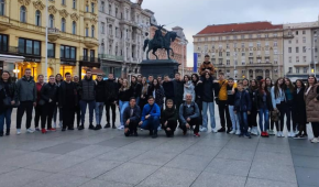 Mali maturalac u Zagrebu, Sinju i Splitu