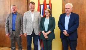 Susret premijera Mirovića i predsjednice Vojnić