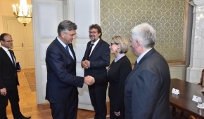 ​​​​​​​Predsjednica HNV-a čestitala predsjedniku HDZ-a Andreju Plenkoviću pobjedu na izborima