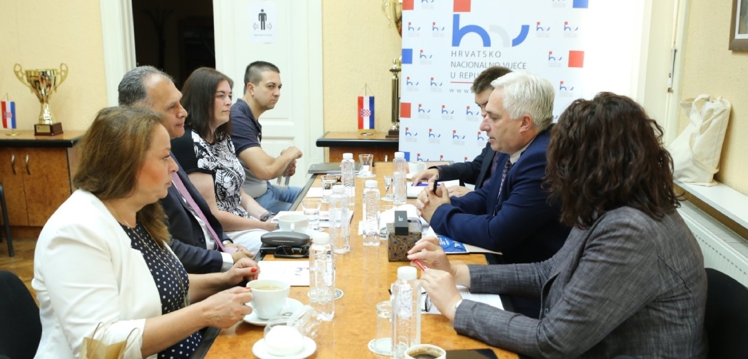 Zastupnik Hrvatskog sabora Veljko Kajtazi posjetio je Hrvatsko nacionalno vijeće u Republici Srbiji