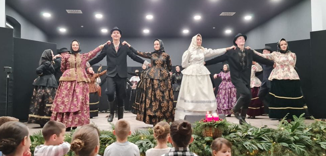 Božićni koncert folklornog odjela HKPD-a „Matija Gubec“ 