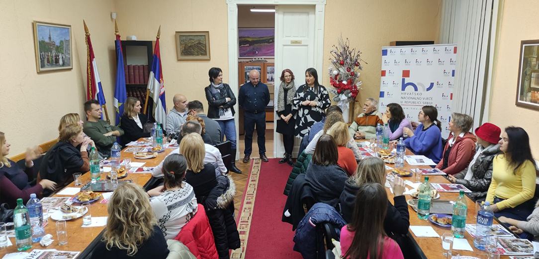 Profesori zagrebačke X. gimnazije „Ivan Supek“ posjetili HNV