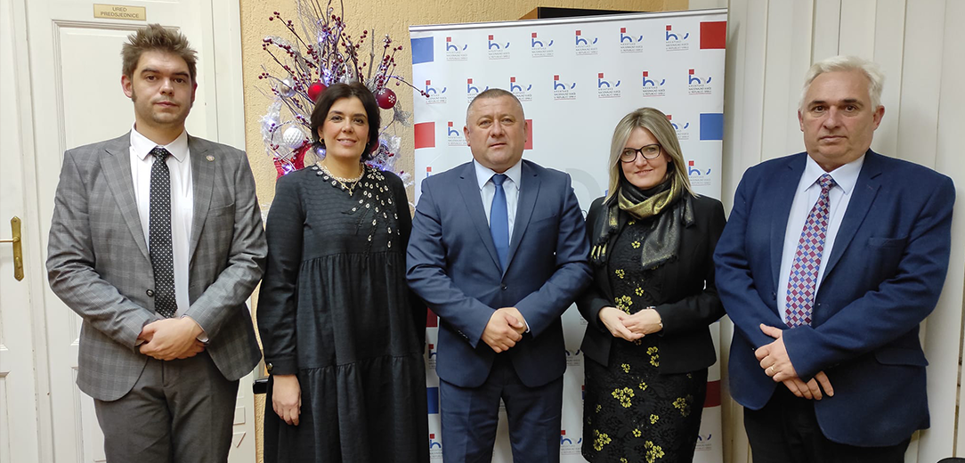 Vukovarsko-srijemski župan Damir Dekanić posjetio HNV