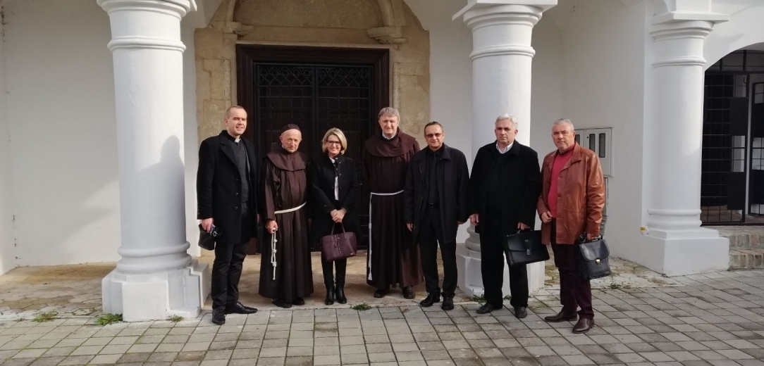 Razgovor o obnovi franjevačkog samostana u Baču
